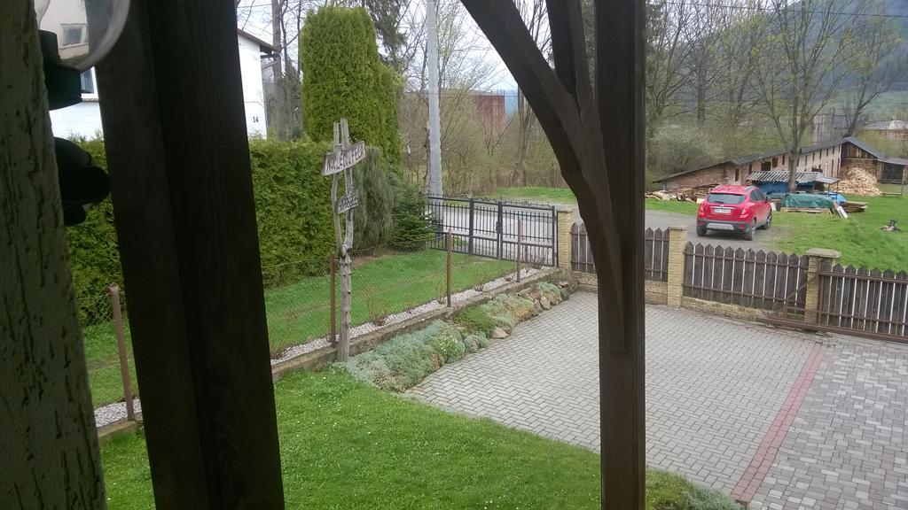 Noclegi U Fela Ustrzyki Dolne Bagian luar foto
